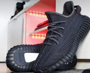 Static Reflective Black Running Shoes  Streetwear Trainers
