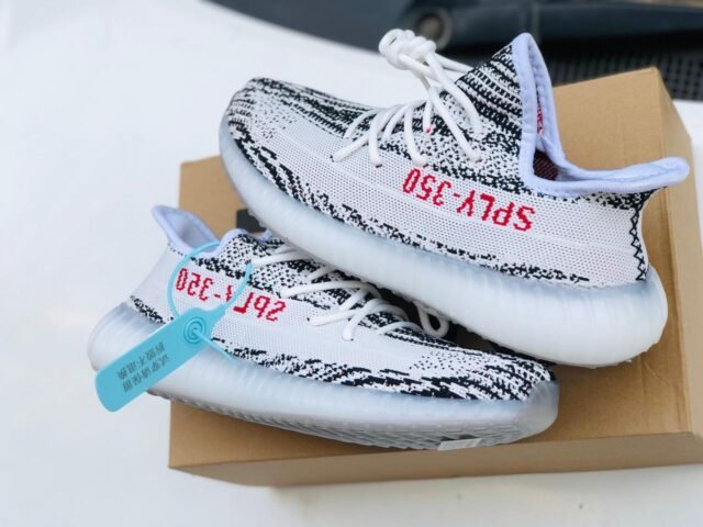 Adidas Yezzy Zebra First Copy Shoes