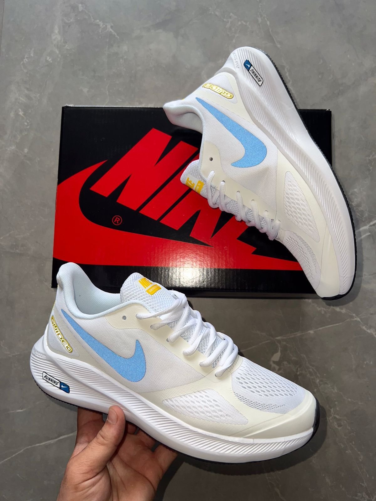 Men's Zoom 7x Glide White Sneakers