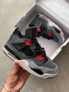 RTRO 4 Sneaker Low Rise On Sale For Boys