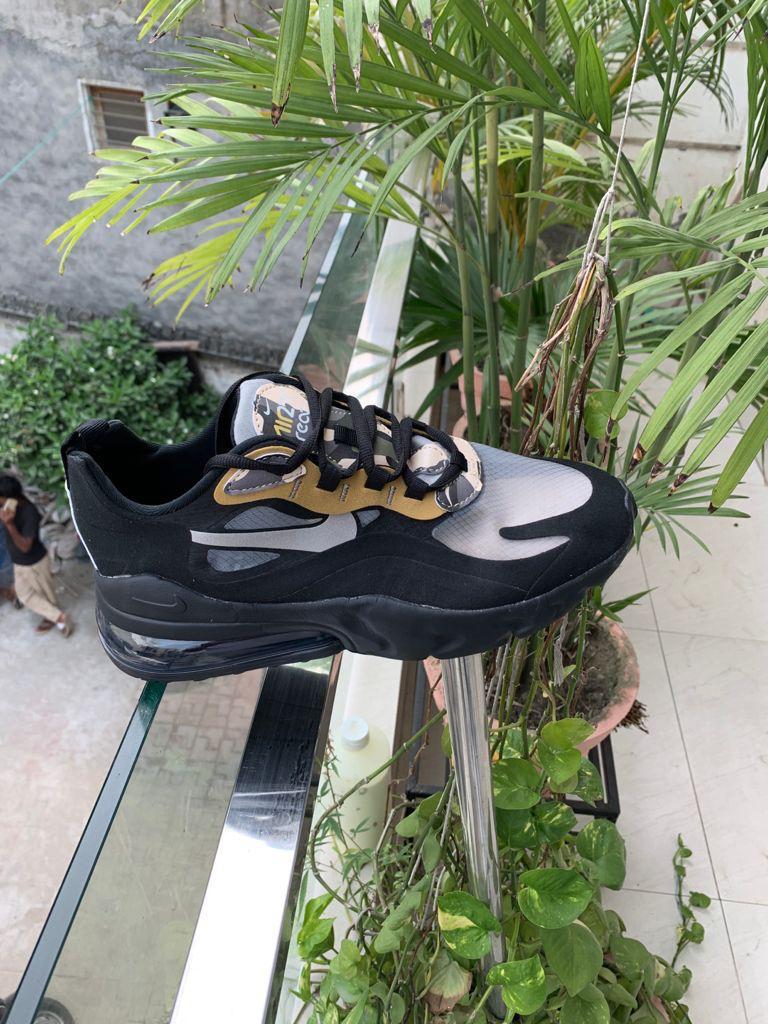 React Black Golden Sneakers Limited Stock
