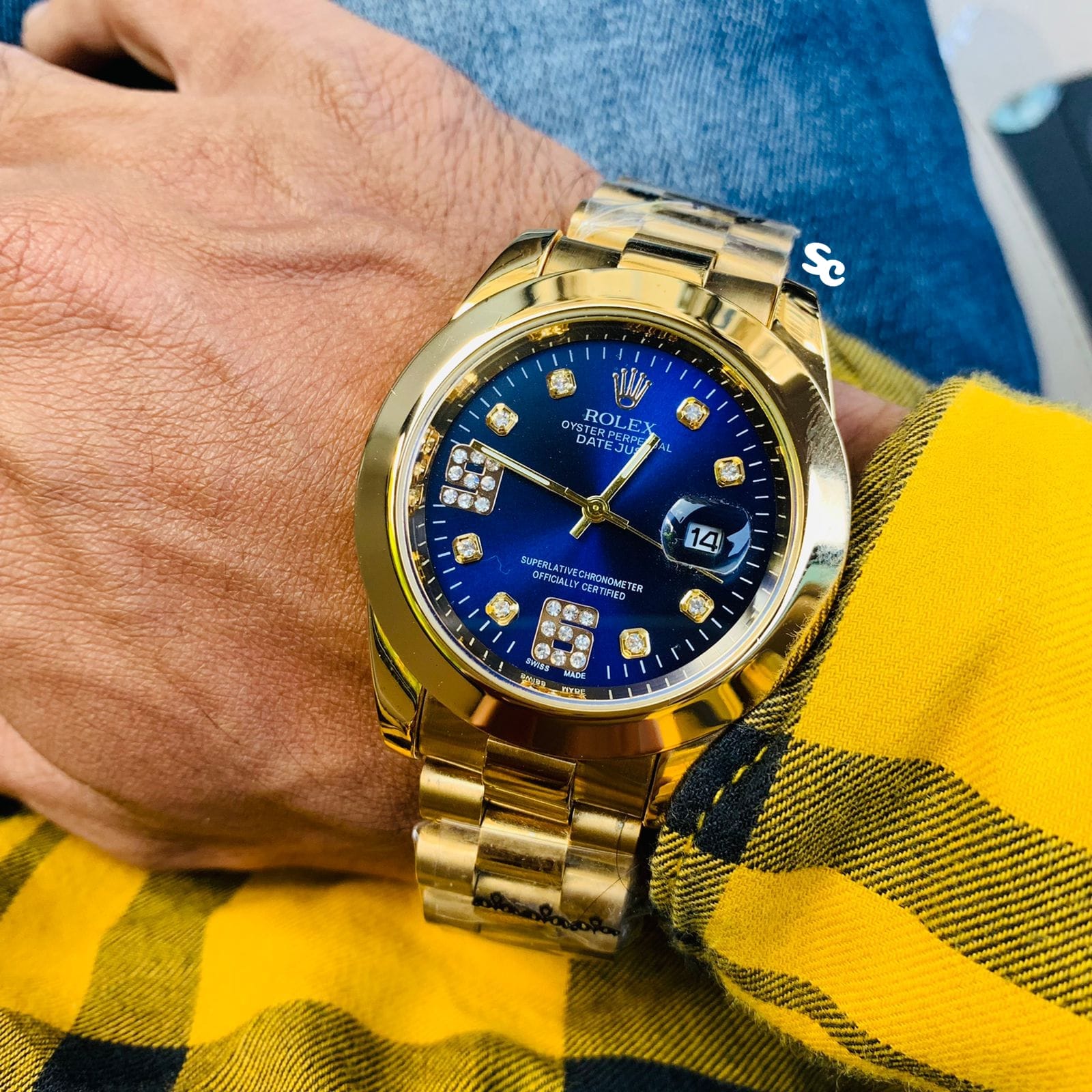 Golden Blue Watch With Golden Bezel