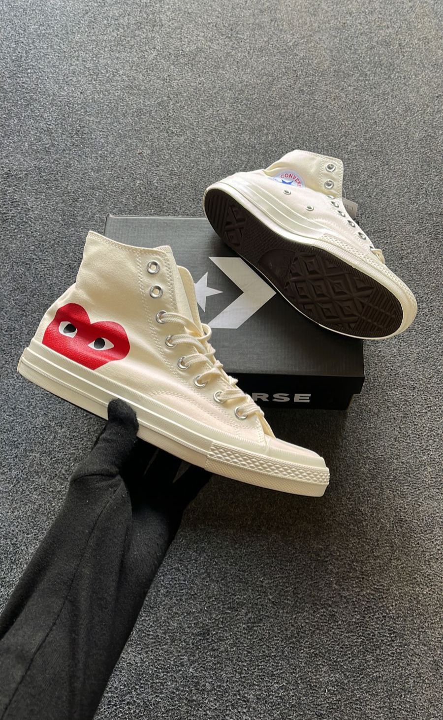 Play x converse chuck taylor hidden heart low top sneaker deals