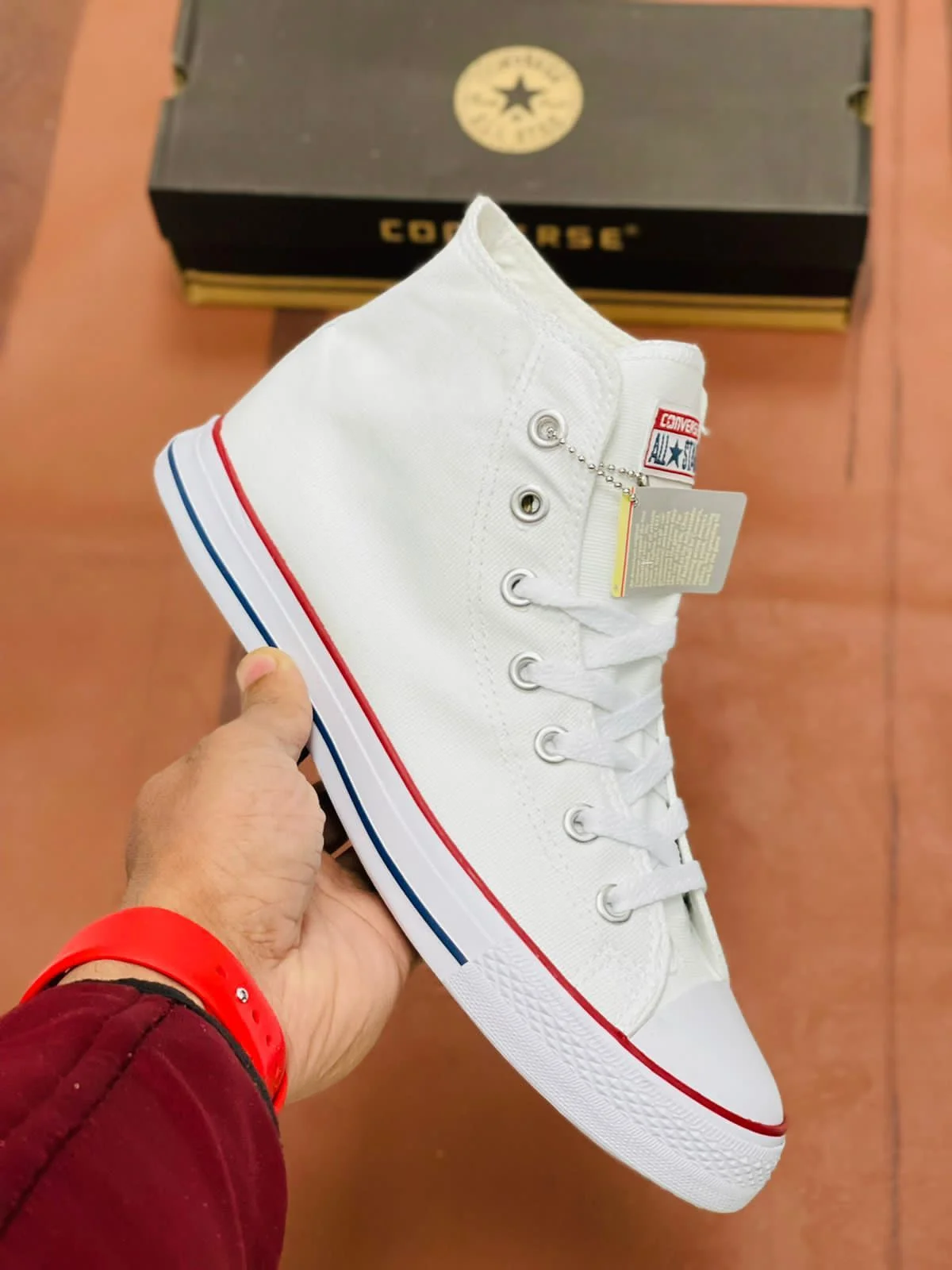 Chuck Taylor Sneaker All Star Long Unisex (2) Chuck Taylor Sneaker All Star Long Unisex