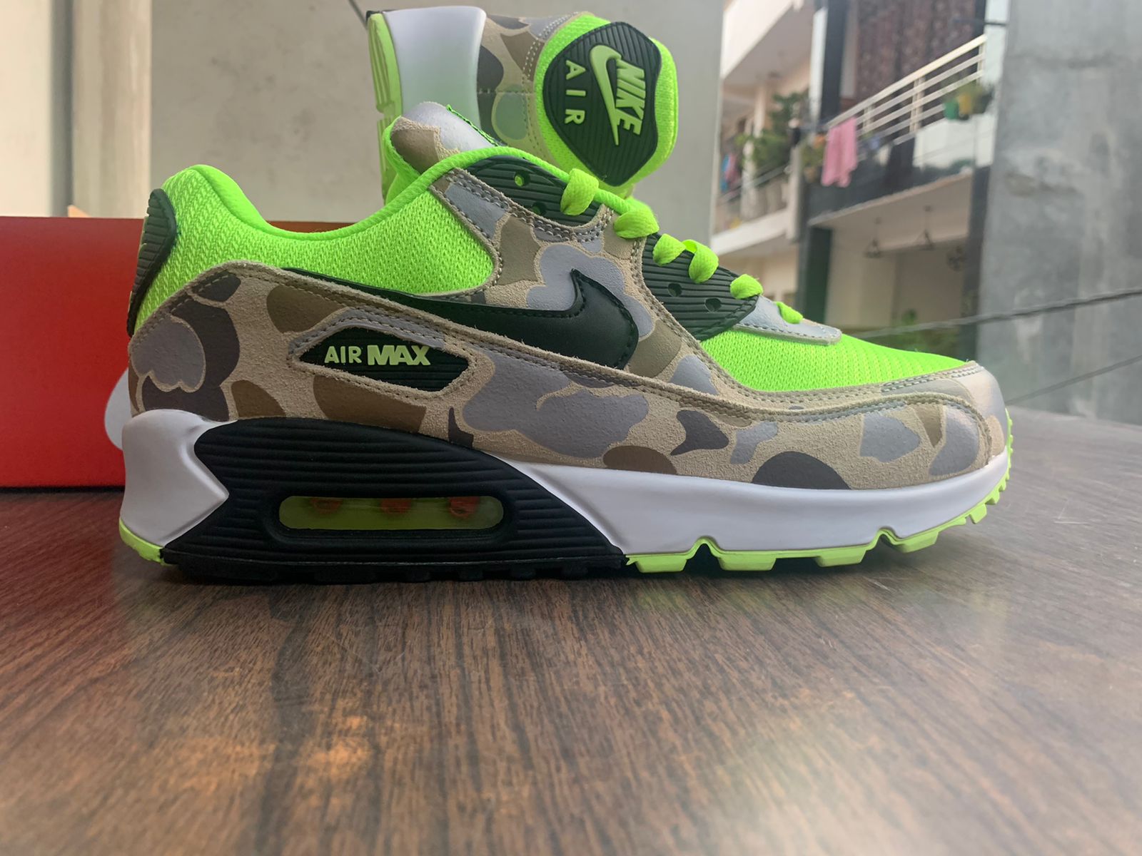 Airmax 90 Volt Duck Camo Sneakers