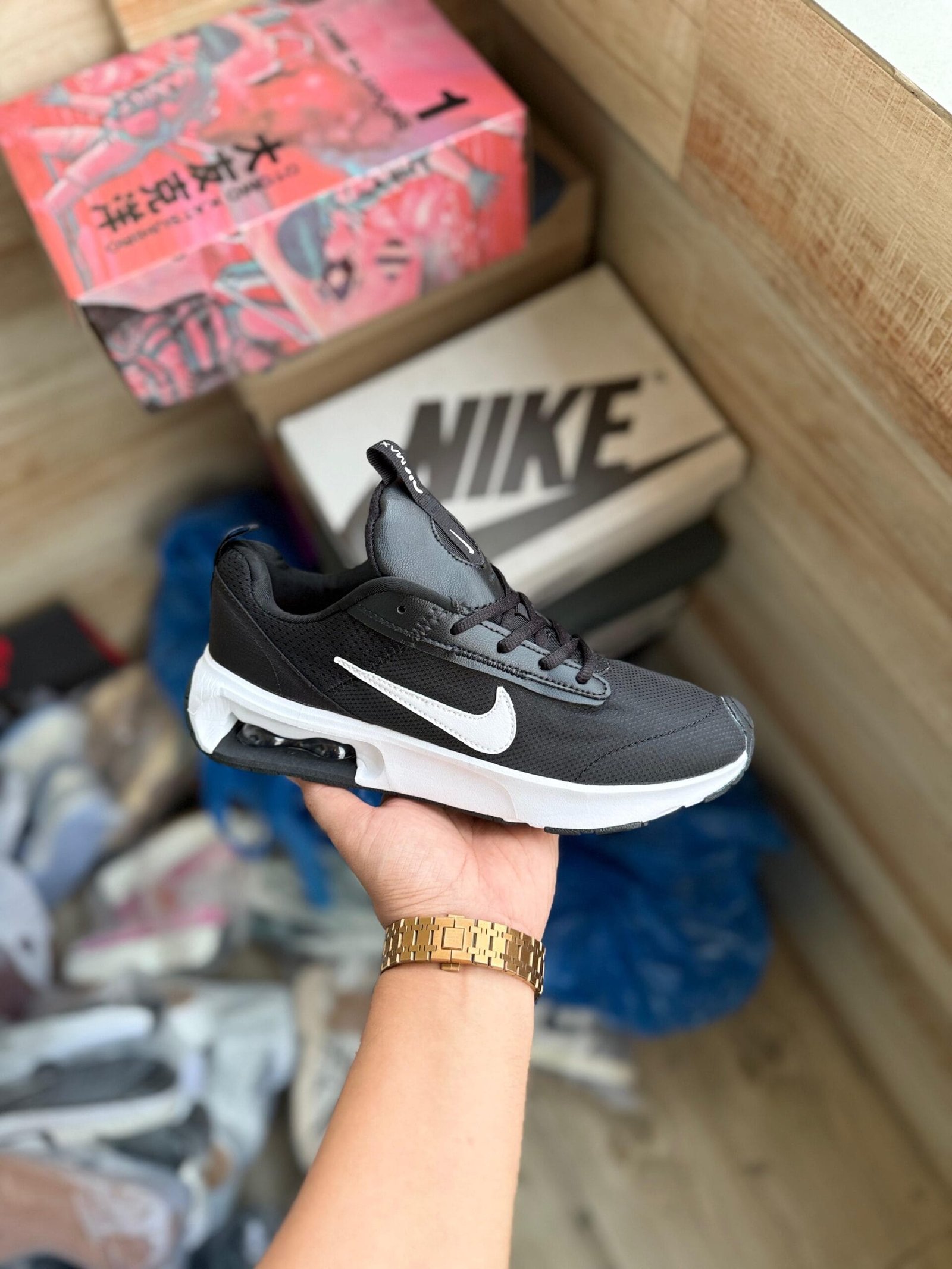Imported Max Intrlk Sneakers In Stock