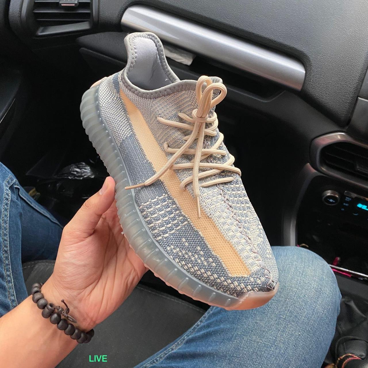 Yzy 350 Blue Ash Edtn Back On Demand