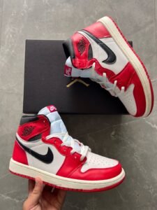 Air Chicago Mid Ankle Sneakers Branded