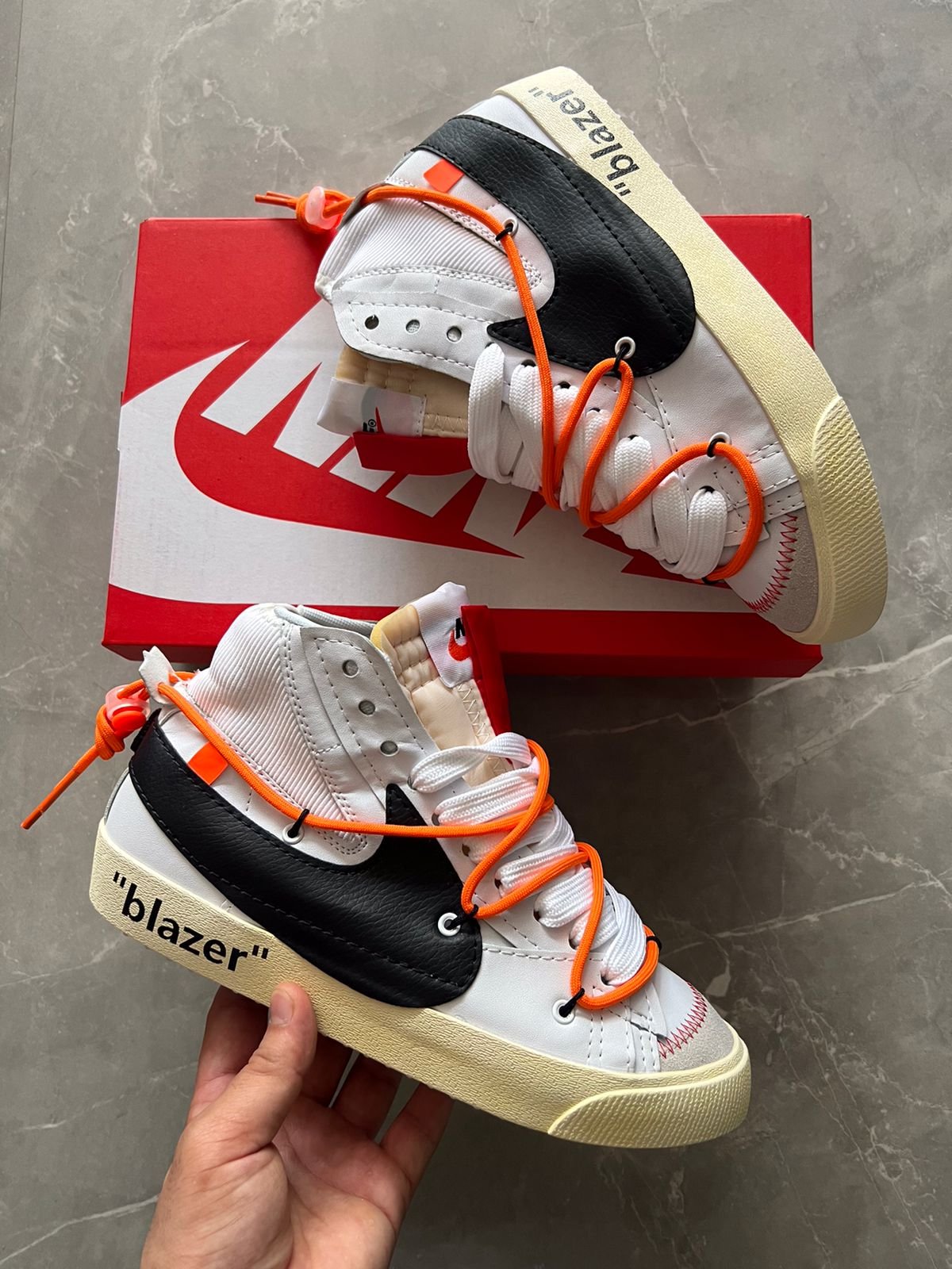 Blazer Off White Imported Sneaker