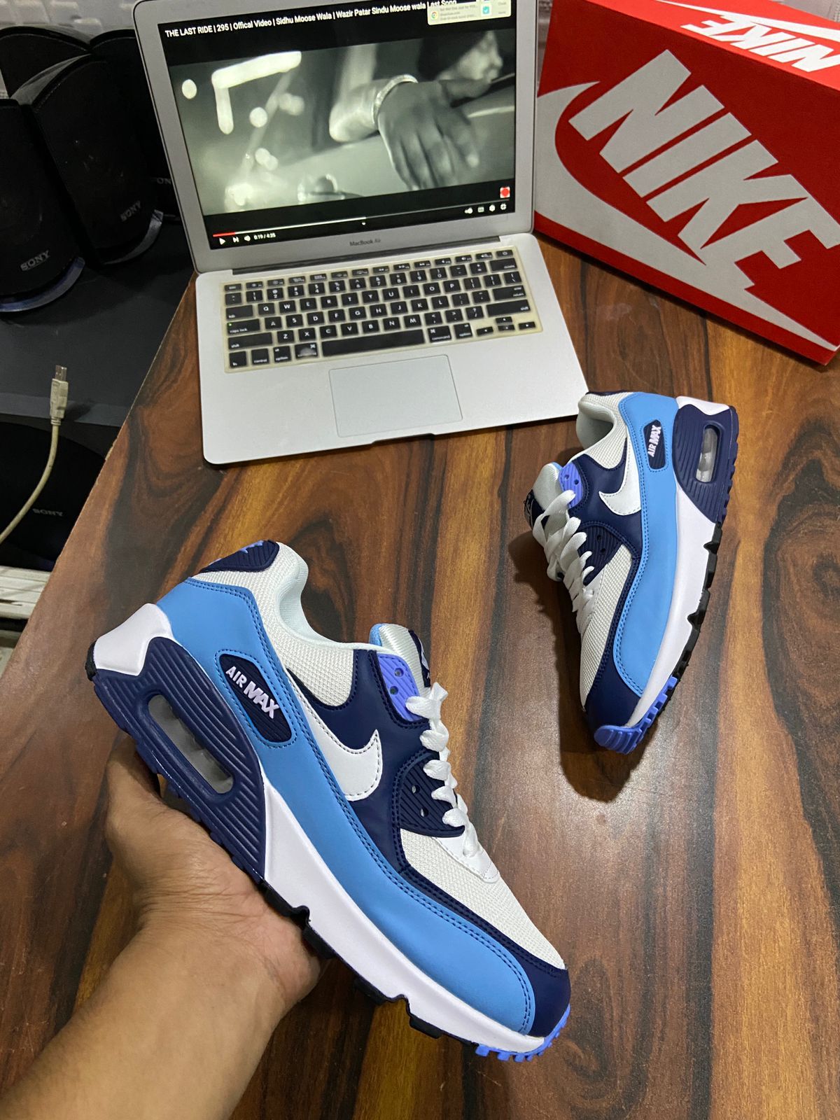 Imported UNC Sneaker Max 90