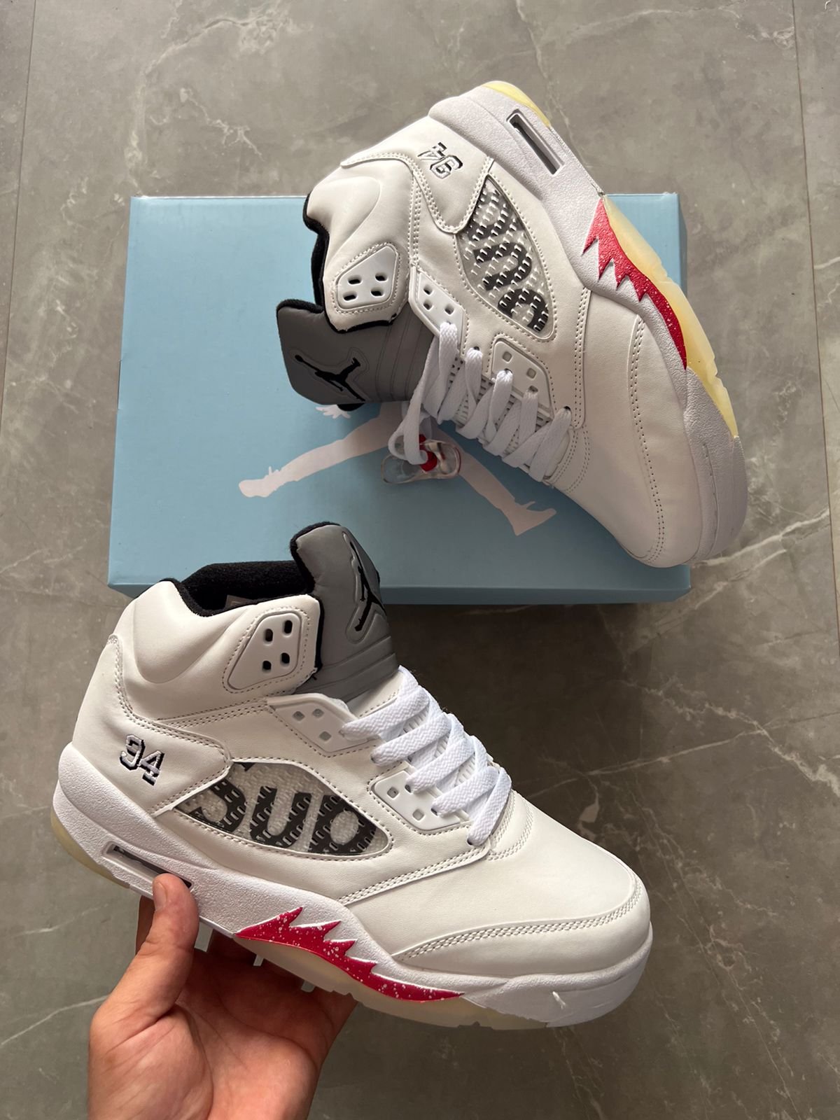 Latest Imported Retro Sneakers 4 Colors