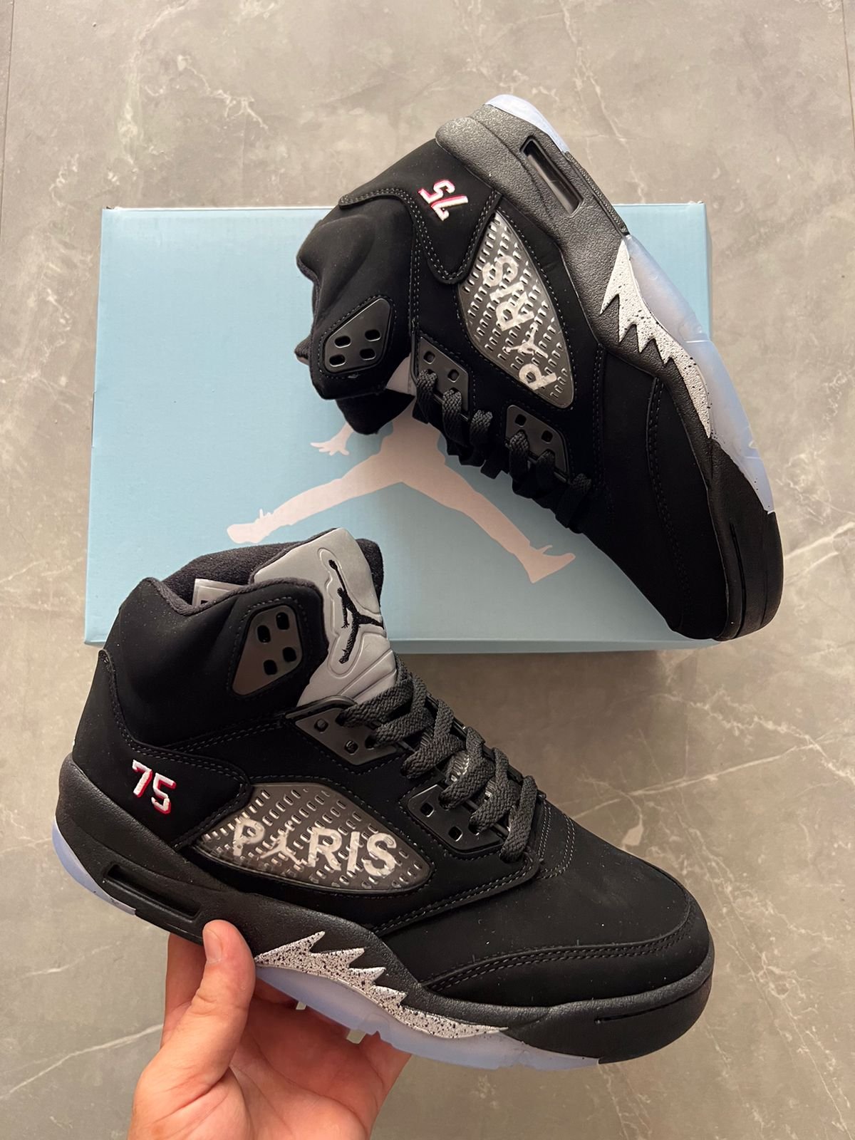 Latest Imported Retro Sneakers 4 Colors