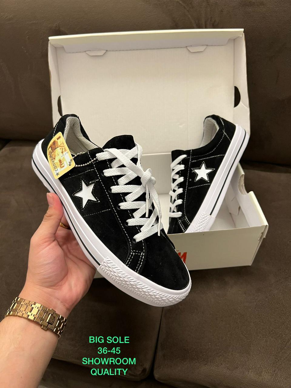 One Star Vintage Sneakers Imported