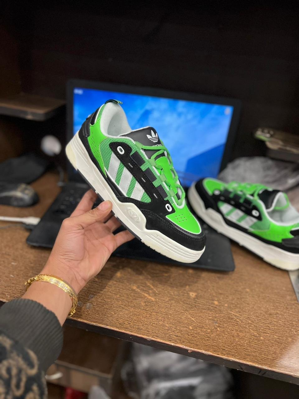 Imported Adi2000 Sneakers 5 Colors