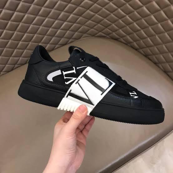 Imported Valentino Trainers Shoes In Stock