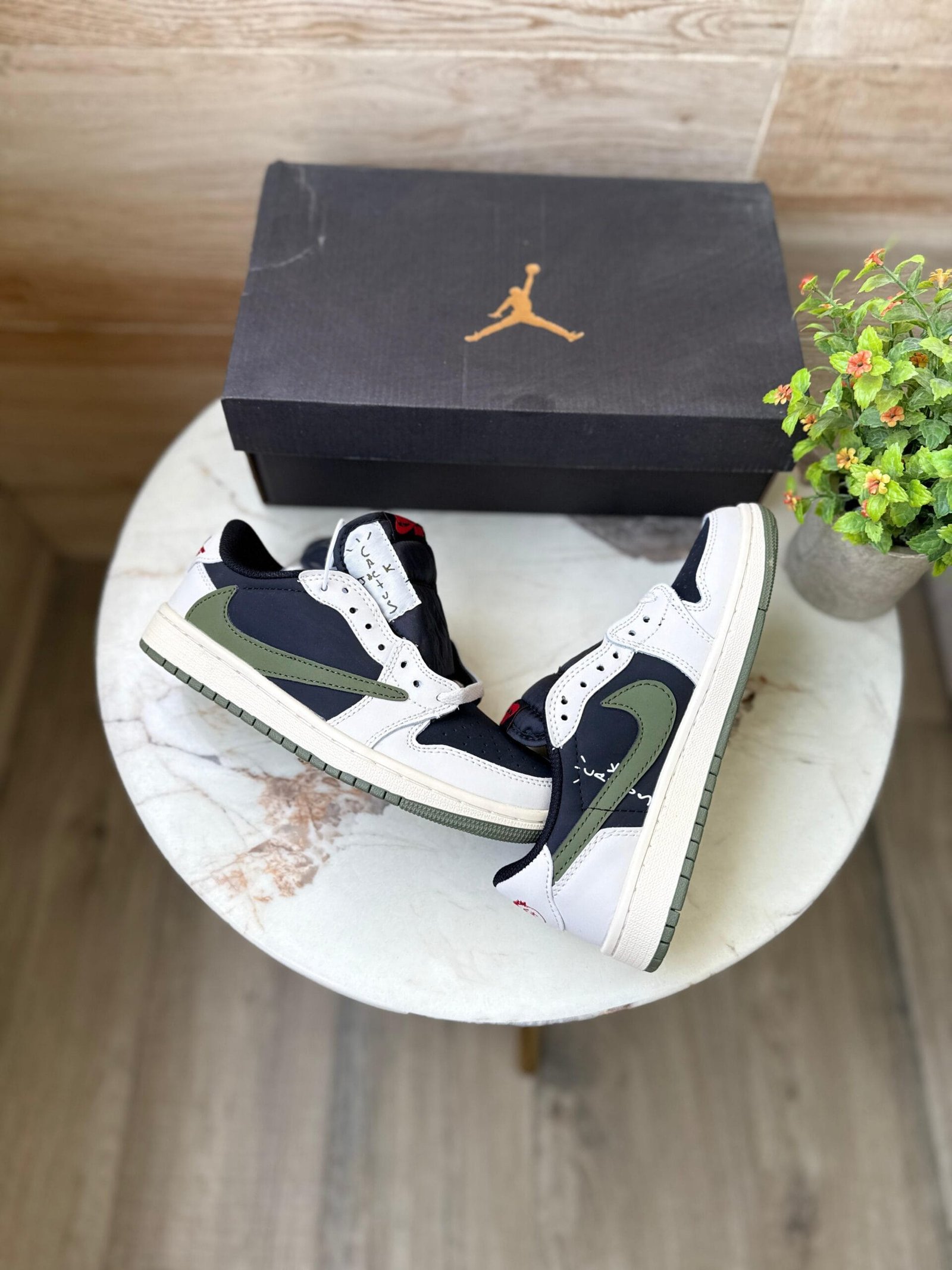Travis Scott Reverse Noire New Launch