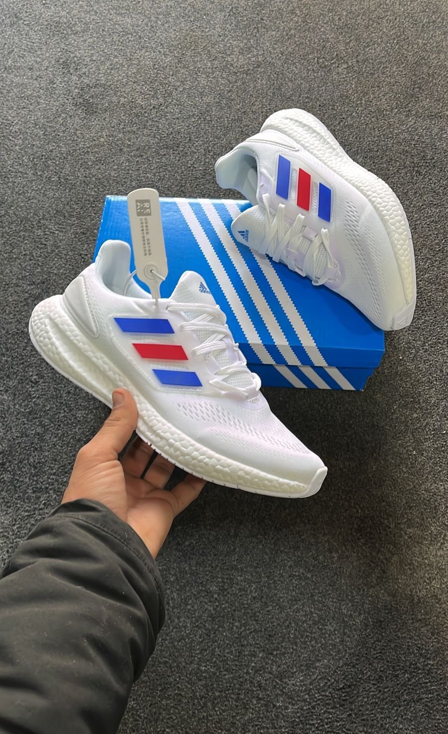 2023 Ultrabounce Sneakers