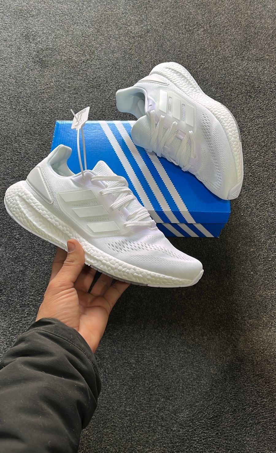 2023 Ultrabounce Sneakers