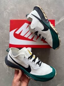 Zoom Kerra Tiger 9 Men's Running Sneakers