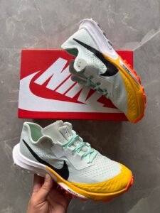 Zoom Kerra Tiger 9 Men's Running Sneakers