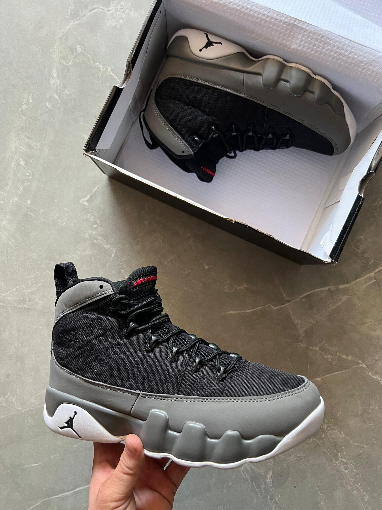 Retro 9 Particle Grey Sneakers 3 New Colors