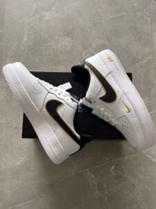 Airforce Lv8 Gold Metallic Sneakers - Unisex
