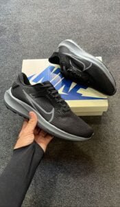 Imported Zoom 40 Sneakers 4 Colors