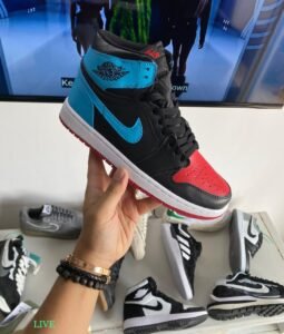 Retro 1 UNC Chicago High Ankle Sneakers