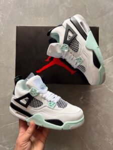Retro 4 Cyan Oreo Shoes In Stock