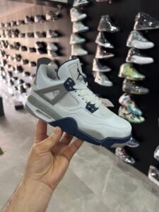 Retro 4 Mid Cut Shoes In Stock