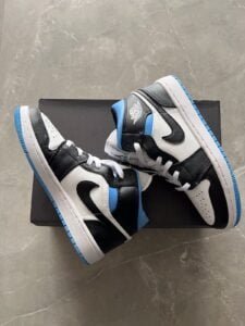 Retro One Full Leather Sneakers For Girls