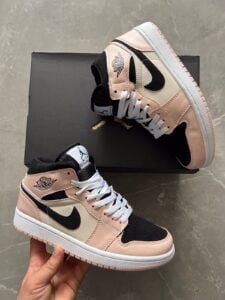 Retro One Light Pink Sneakers For Girls
