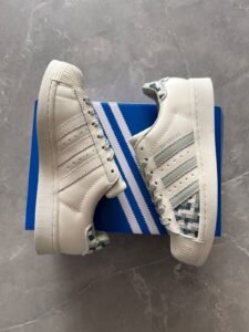 Superstar Og 2023 Sneakers On Sale