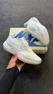 Zoom Winflow 23 Sneakers 3 Colors