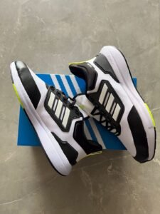 Eq21 Run Sneakers Imported 2 Colors