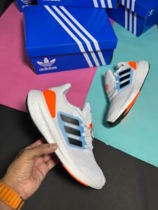 Pureboost 22 Sneakers 2 Color