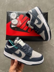 SB Dunk Georgetown Sneakers Unisex