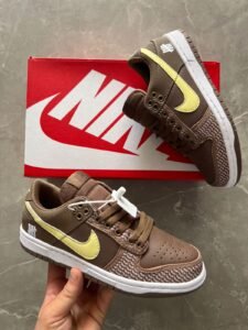 SB Dunk undefeated Sneakers Unisex