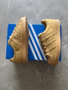 Superstar Tan Unisex Sneakers