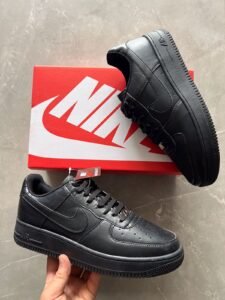 Half Airforce Semi Leather Sneakers 2 Colors