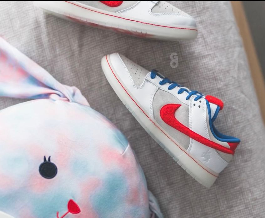 SB Dunk Low year Of The Rabbit Sneakers