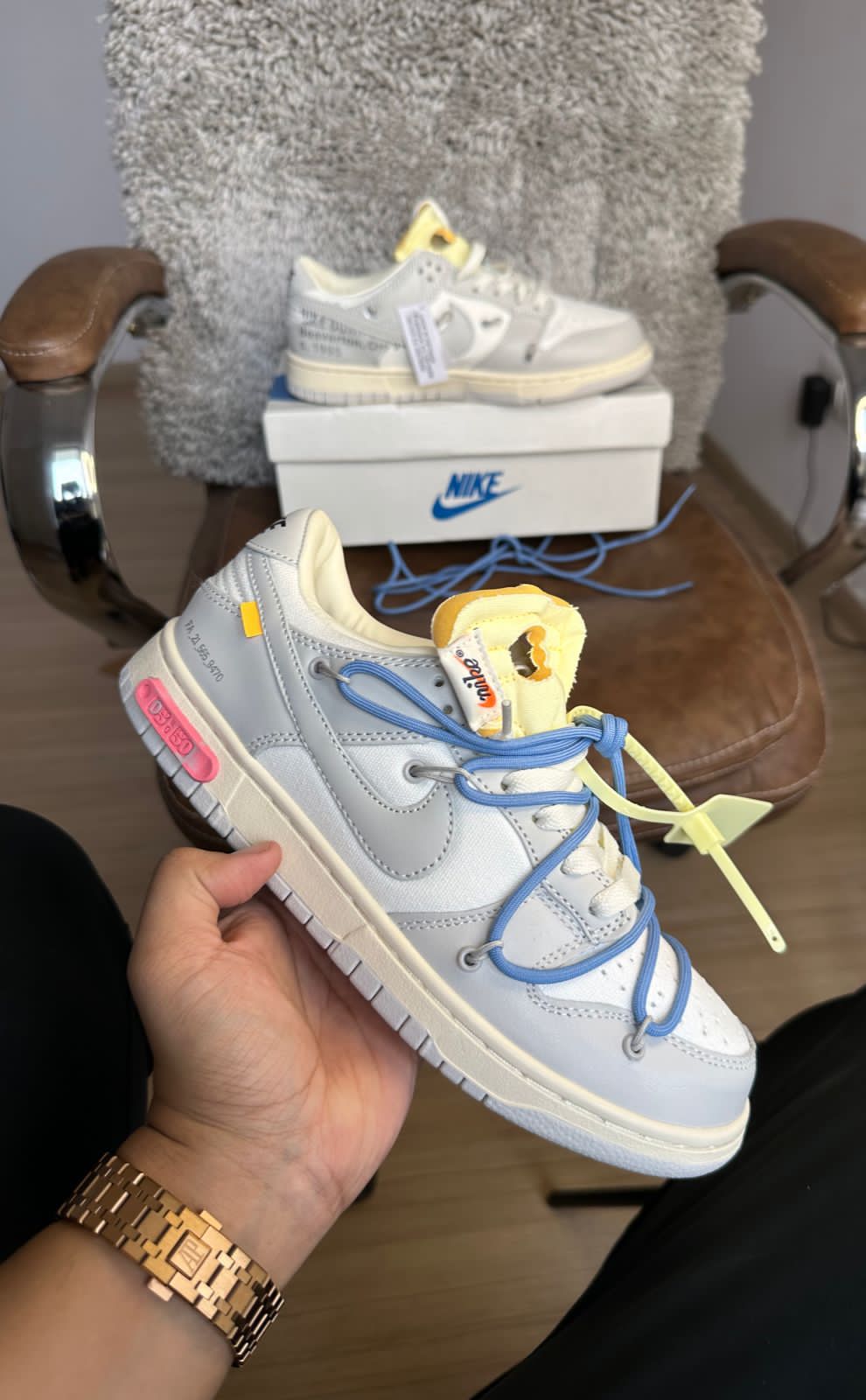 SB Dunk Off White Sneakers