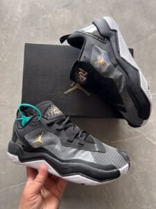 One Take 4 Sneakers For Boys 3 Colors