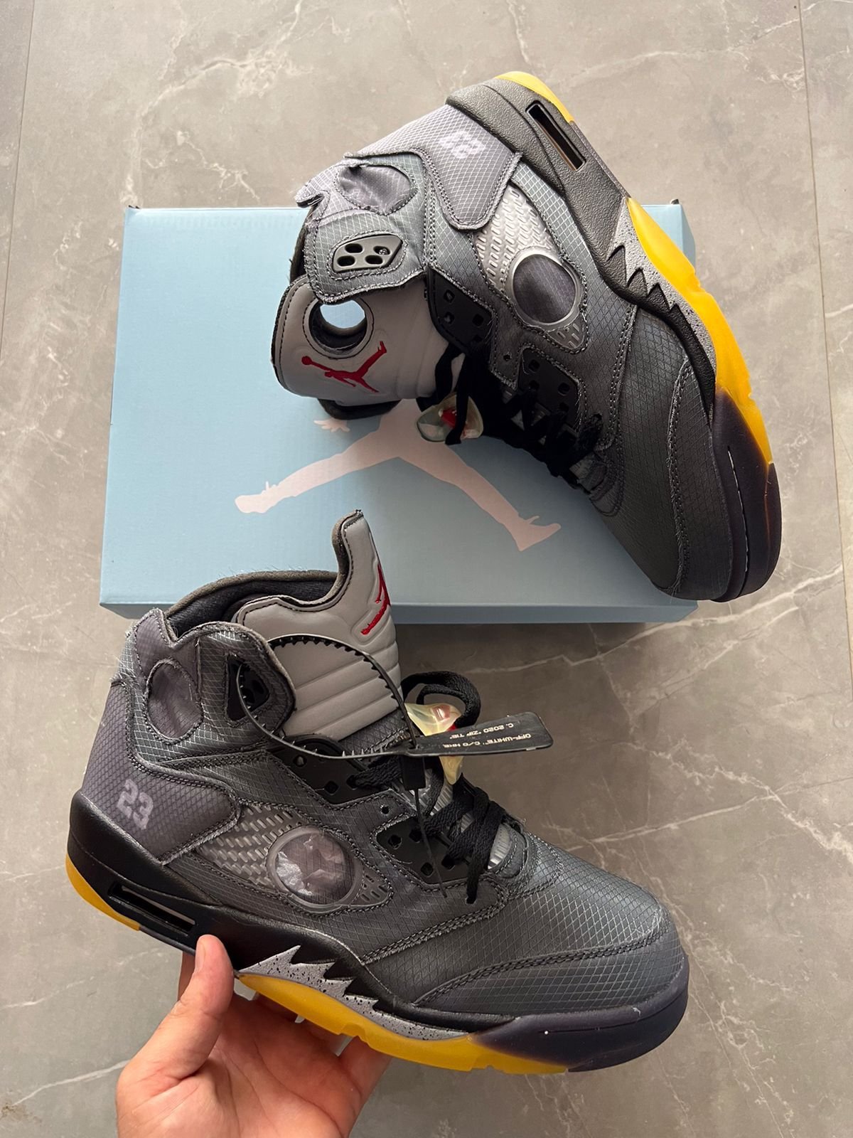Retro 5 Off White Sneakers In Stock