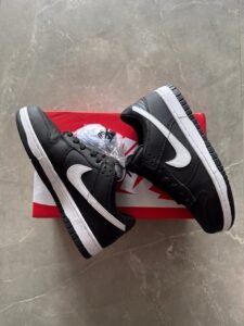 SB Dunk Black Panda 2 Unisex Sneakers