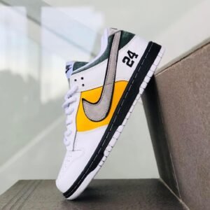 SB Dunk Low Kobe Sneakers In Stock