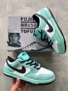 SB Dunk Sea Crystal Sneakers For Boys