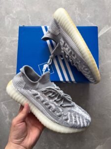 Yezzy V2 Compact Sneakers 4 Colors