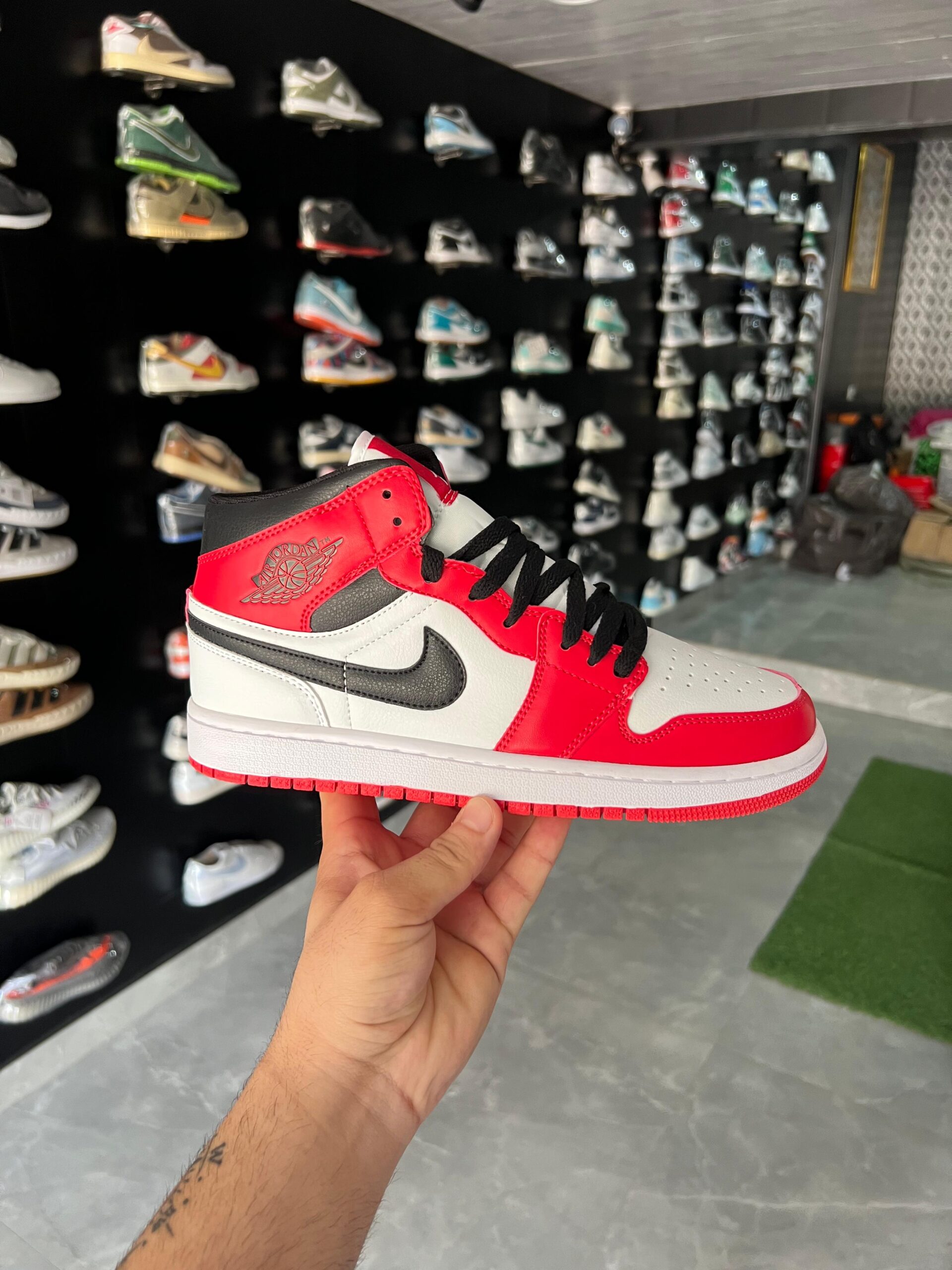 Air Retro One Mid Chicago Shoes