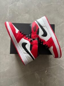 Air Retro One Mid Chicago Shoes